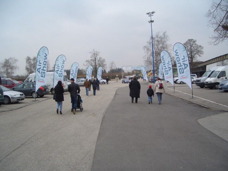 Straße mit Menschen